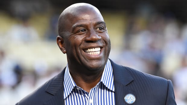 magic-johnson-los-angeles-lakers.jpg